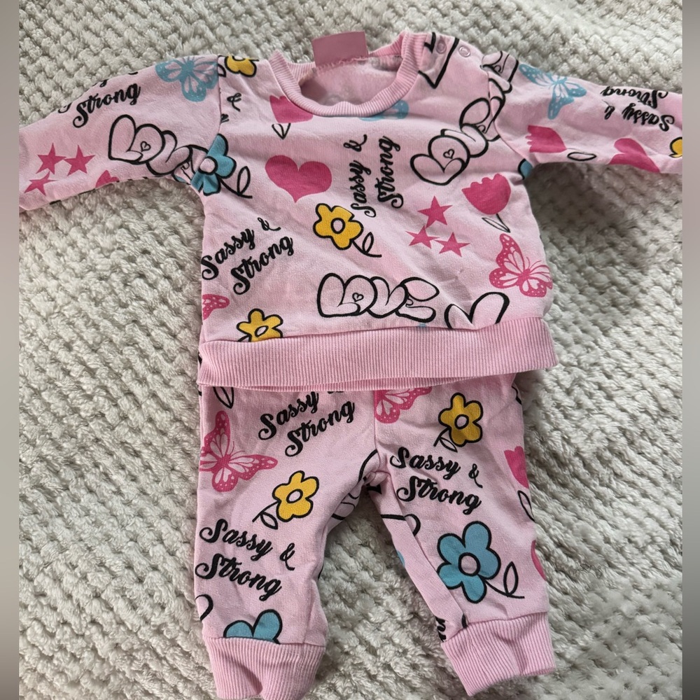 Playful Pink and Blue Set with Cozy Fabric